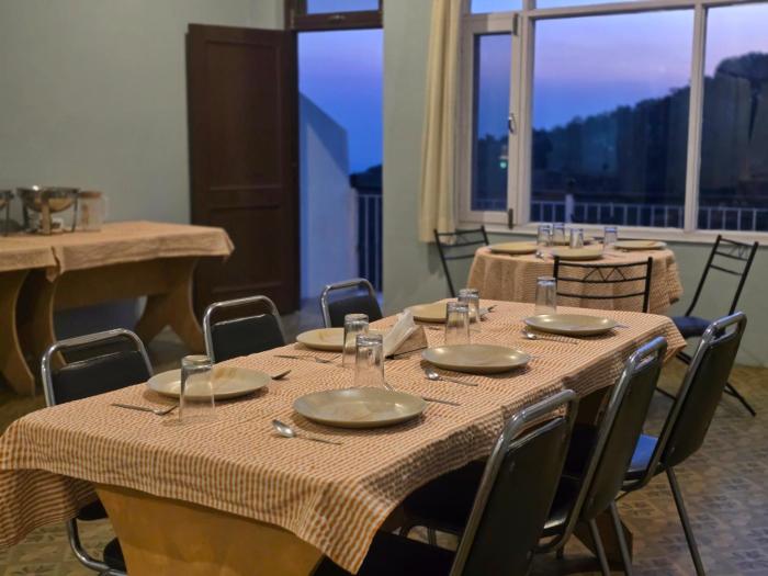 hotel city gold hotel in dharamshala