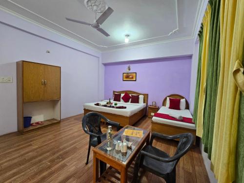 hotel city gold hotel in dharamshala