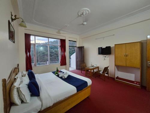 hotel city gold hotel in dharamshala