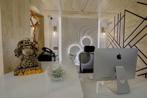 empire platinum suites
