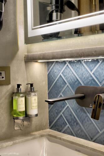 empire platinum suites