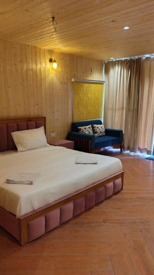 ganga beach resort uttarkashi