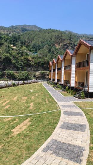 ganga beach resort uttarkashi
