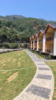 ganga beach resort uttarkashi