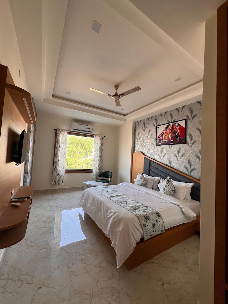 hotel holy pushkar by div hospitality