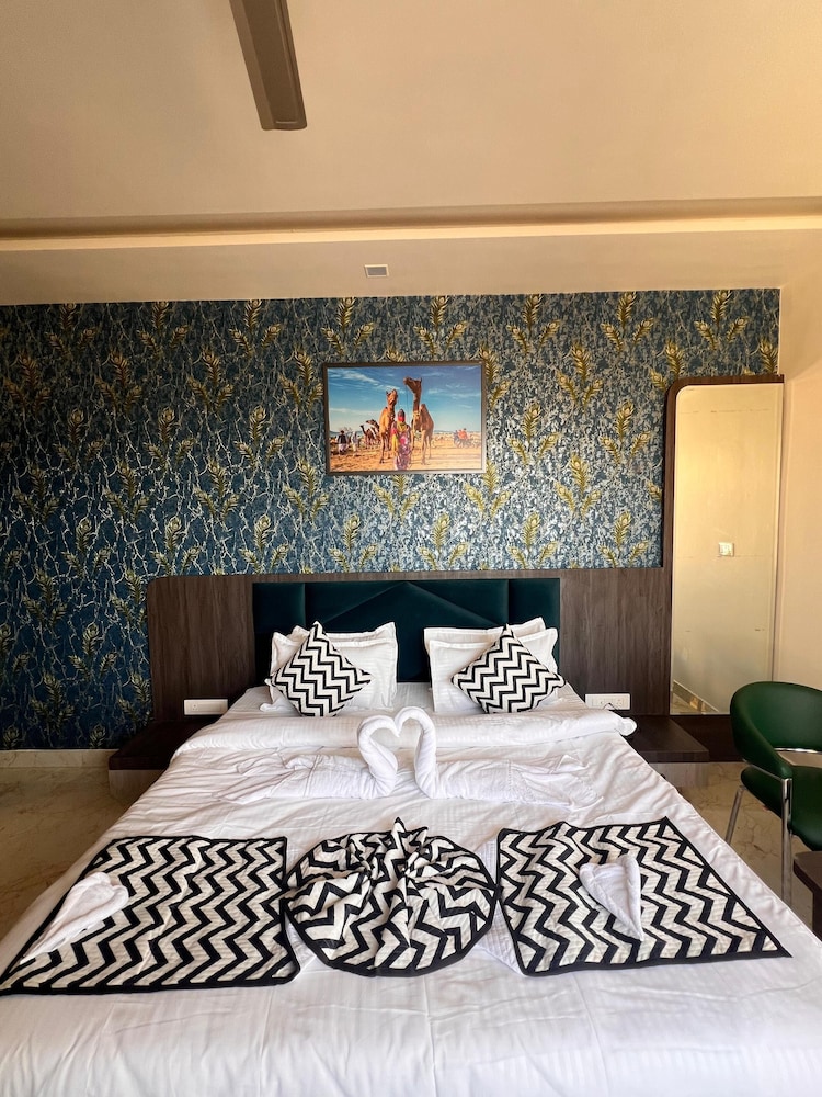 hotel holy pushkar by div hospitality