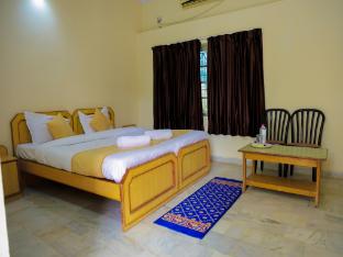 the lala hotel and resort