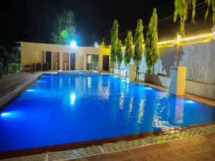 the lala hotel and resort