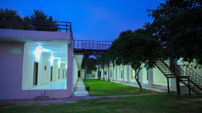 the lala hotel and resort