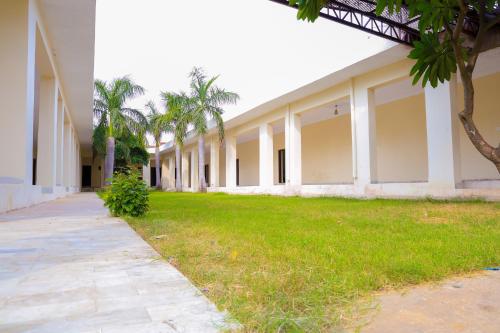 the lala hotel and resort