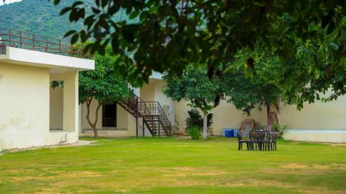 the lala hotel and resort