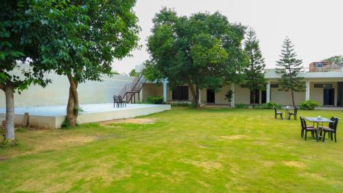 the lala hotel and resort