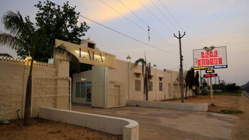 the lala hotel and resort