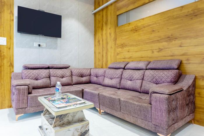 treebo aura inn regency