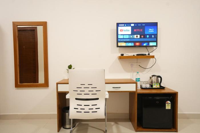 elite hotel hitech