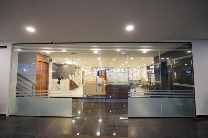 elite hotel hitech