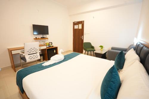 elite hotel hitech
