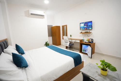 elite hotel hitech