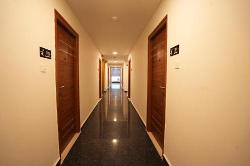 elite hotel hitech