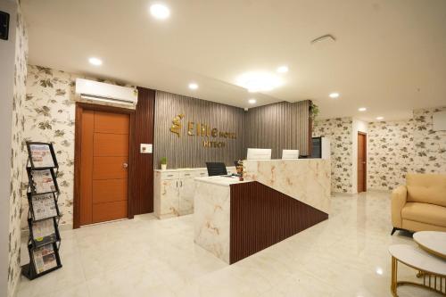 elite hotel hitech