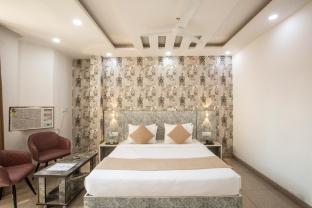 room sity at airport