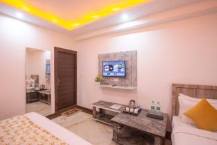 room sity at airport