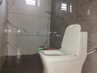 empire life pool villa