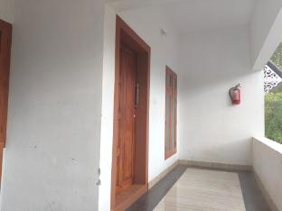 empire life pool villa