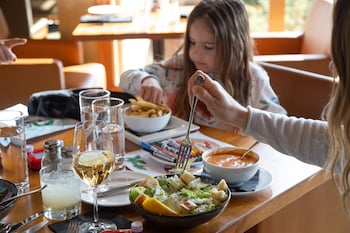 Long Beach Lodge Resort,Nanaimo>>Clayoquot Sound,4 star