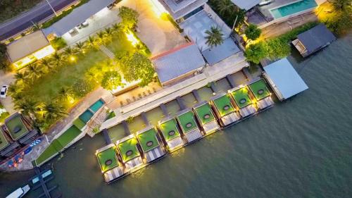 blueskyraft resort