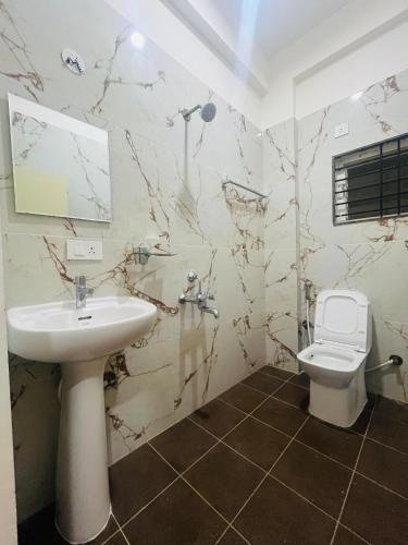 Nature Inn With Greenery Comforts,,3 star