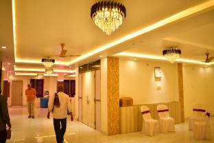 Sagar Luminoire Hotel,,3 star