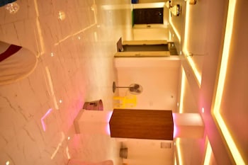 sagar luminoire hotel