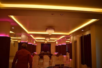 sagar luminoire hotel