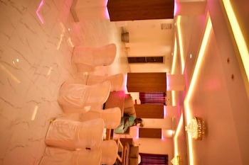sagar luminoire hotel