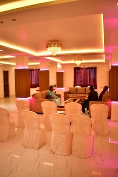 sagar luminoire hotel