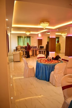 sagar luminoire hotel