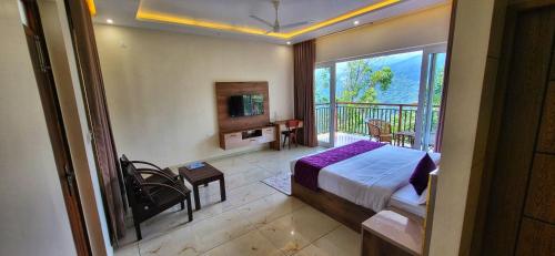 Evaara Resort,,3 star