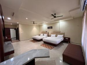 jai vilas palace and resort