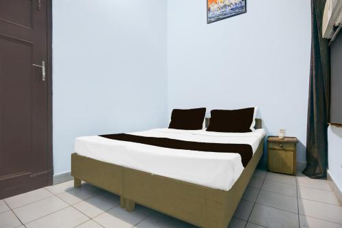 Hotel O Kk Royal,,3 star