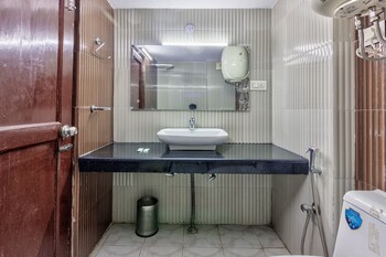 the mount heaven hotel vijayant