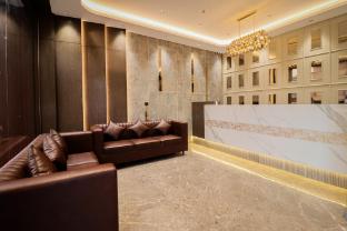 Ascent Star Inn,,2 star