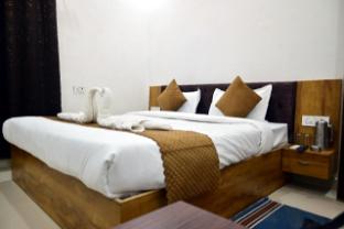 hotel shiva international