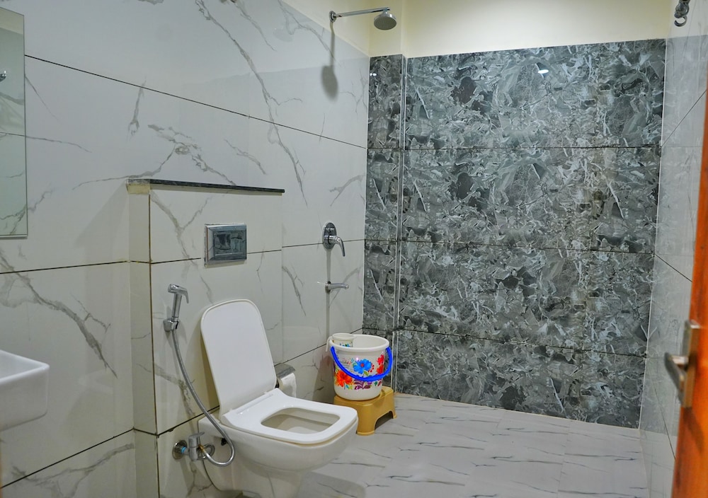 hotel venzaa vijay nagar