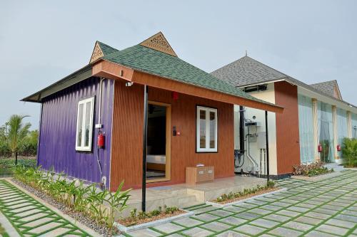 s cross munroe island resort