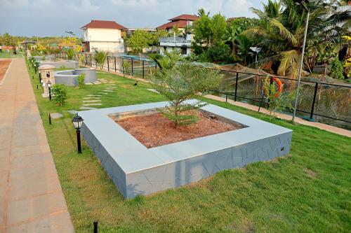 s cross munroe island resort