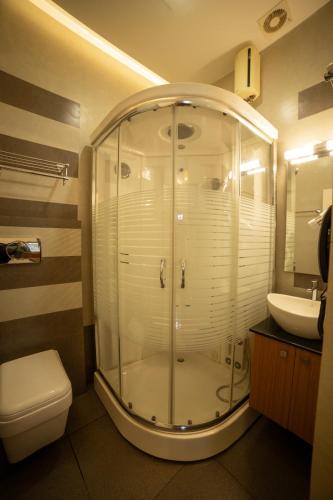 s cross munroe island resort