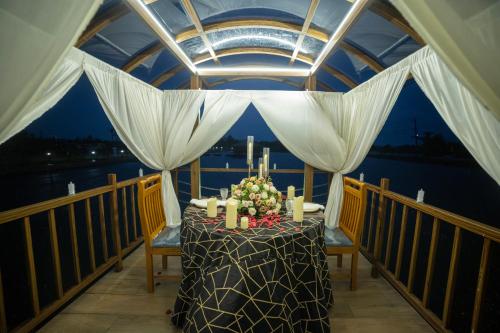 s cross munroe island resort