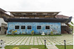 s cross munroe island resort