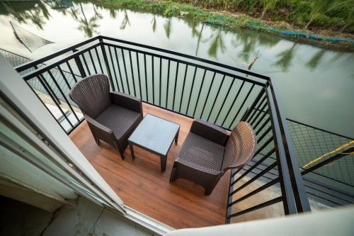 s cross munroe island resort